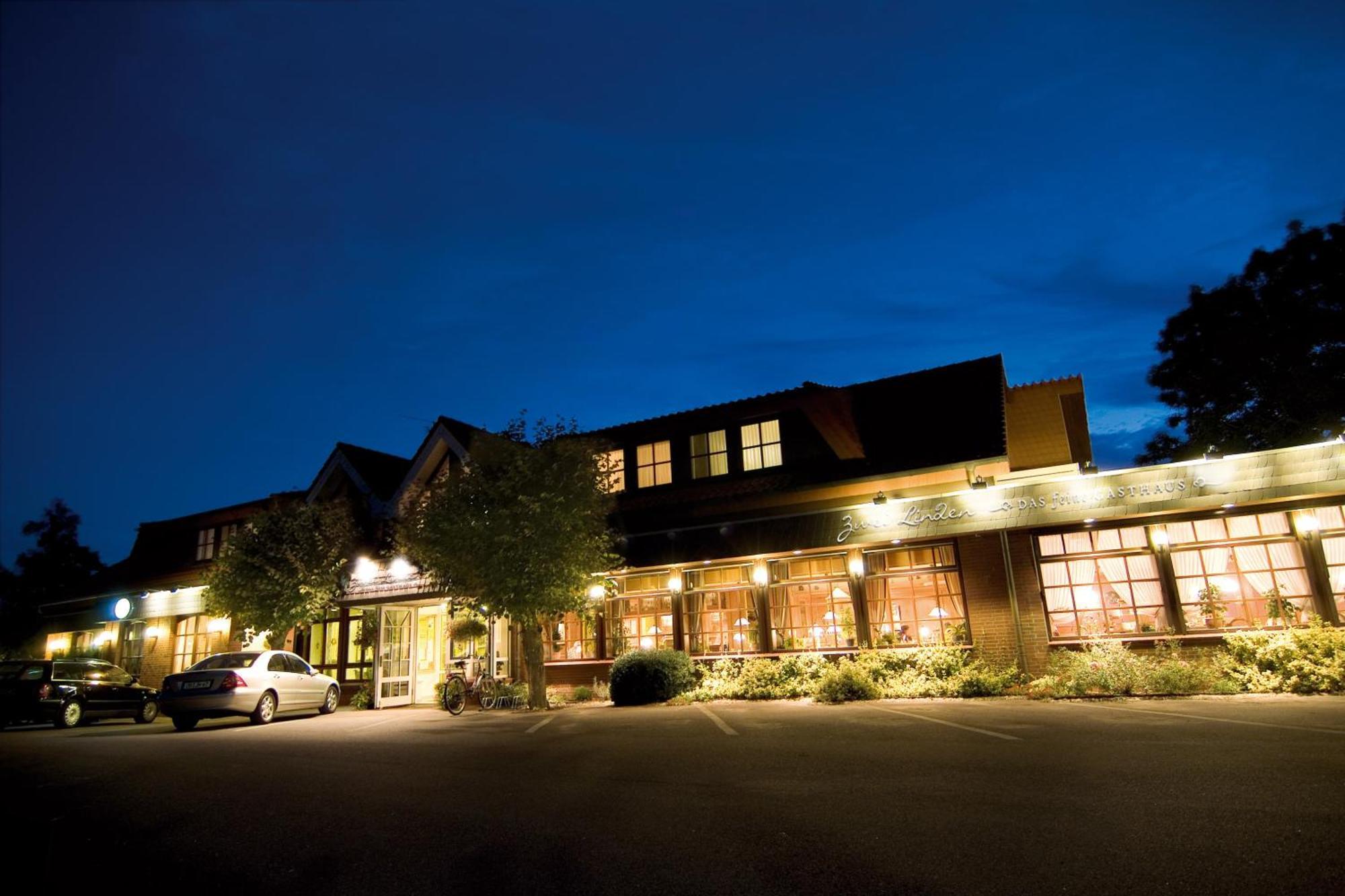 Hotel Zwei Linden - Links Der Elbe - Niedersachsen Balje Exterior photo